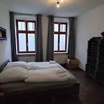Mondpalast * Drezno