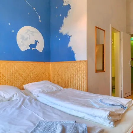 Mondpalast Vandrerhjem Dresden