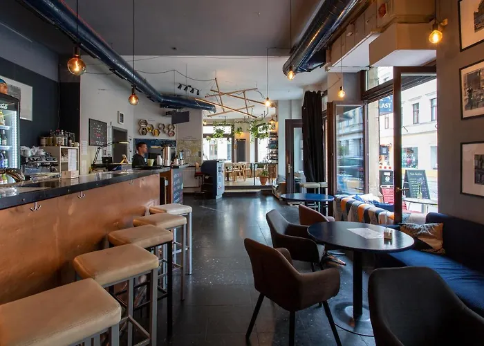 Vandrarhem Mondpalast *