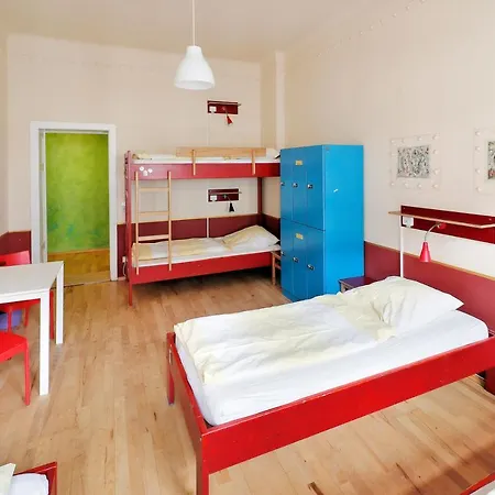Hostel Mondpalast